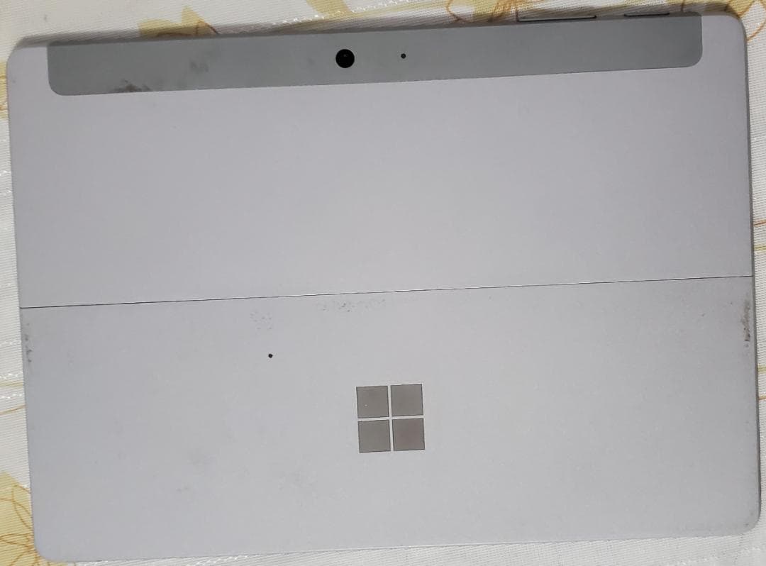 (ほぼ新品) Surface GO 4415Y/8GB/128GB off