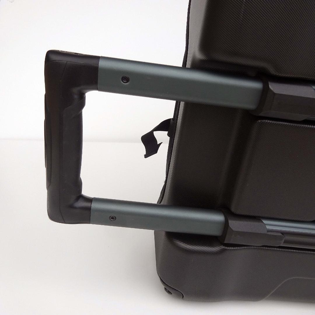 mont-bell　モンベル　 ウィーリーダッフル90キャリーバッグ
