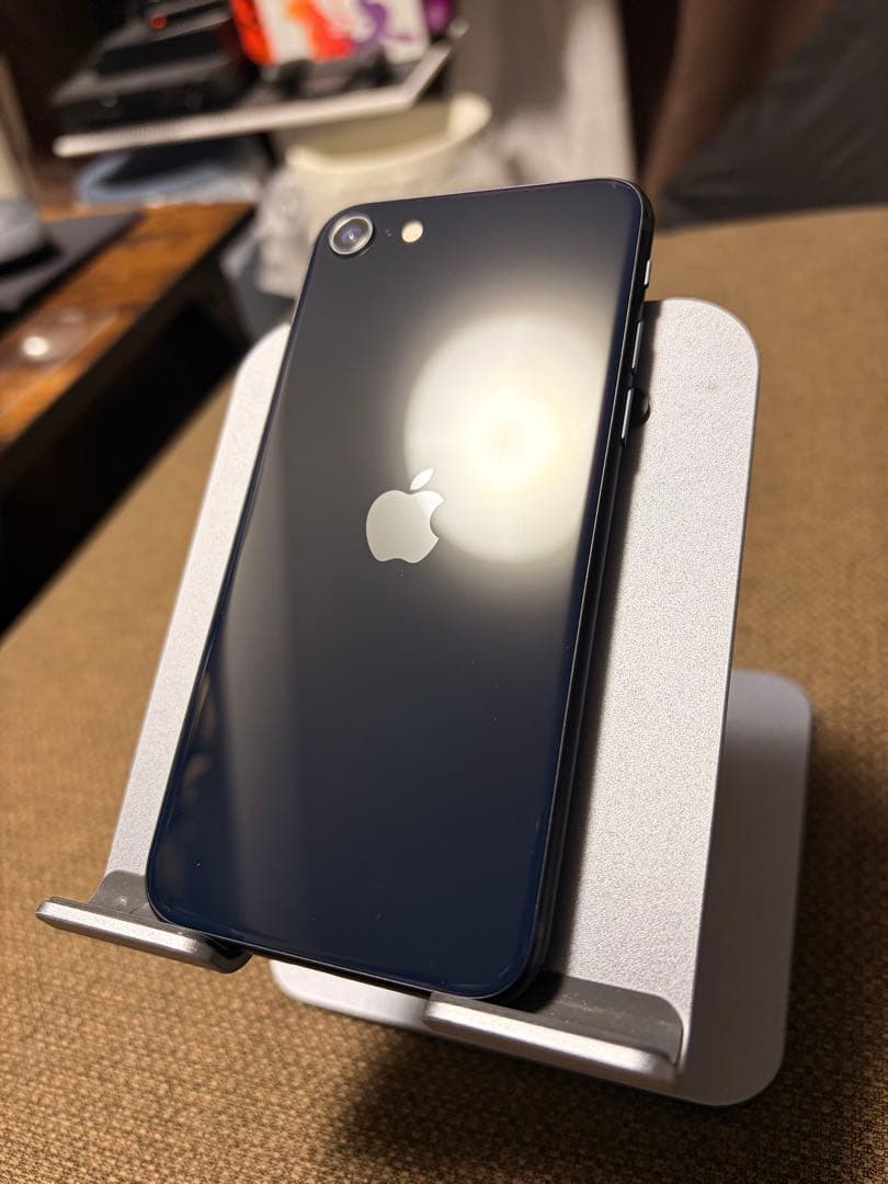 iPhone SE（第3世代）128GB ミッドナイト バッテリー交換済