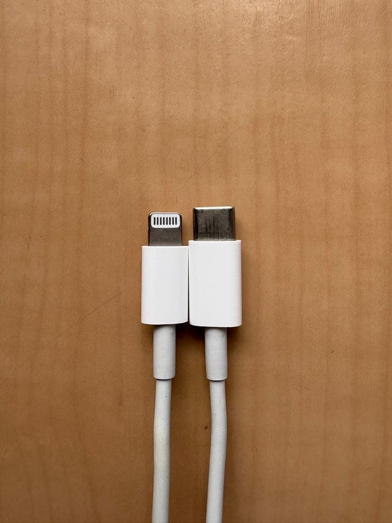 美品　Apple iPhone 11 ラベンダー 本体