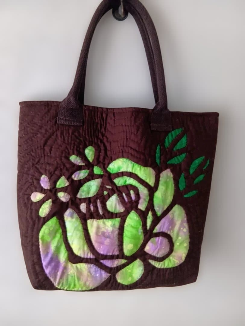 ハワイアンバック　ハンドメイド 茶色のトートバッグ