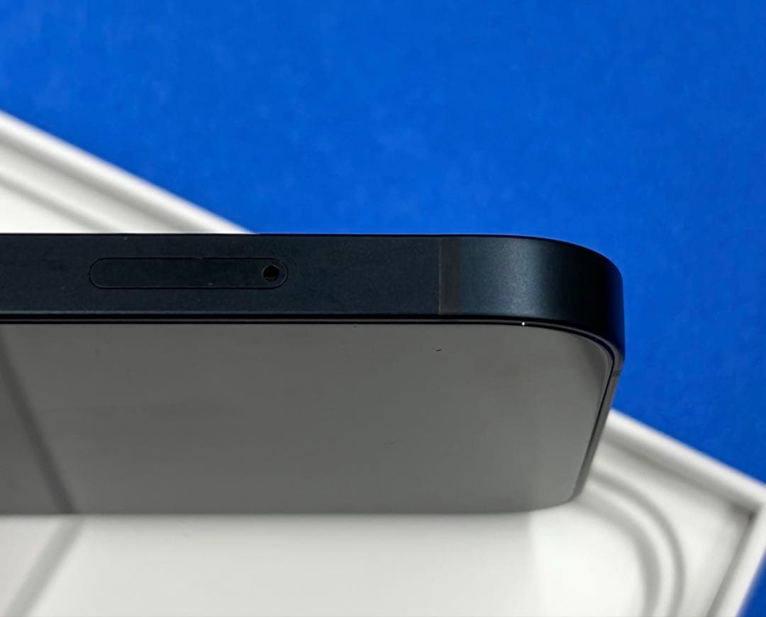 スマートフォン本体 iPhone13 128GB Midnight