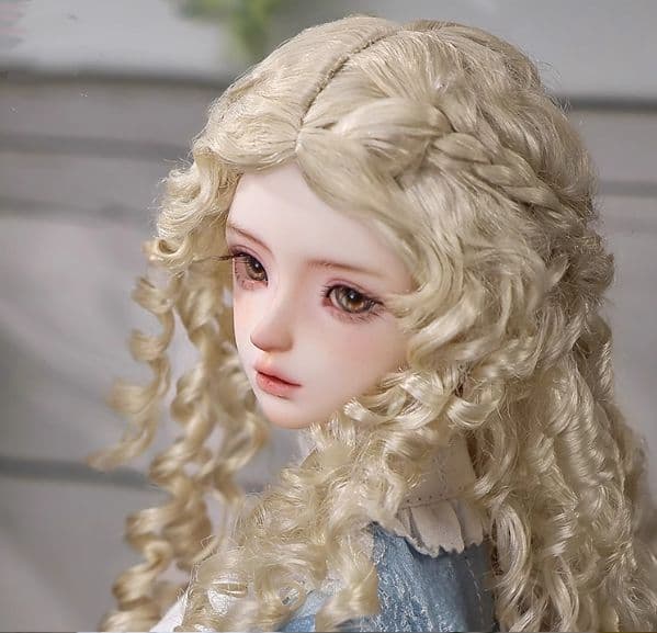 AX130 BJD 1/4 ドール本体 Amina 球体関節人形 ハンドメイド