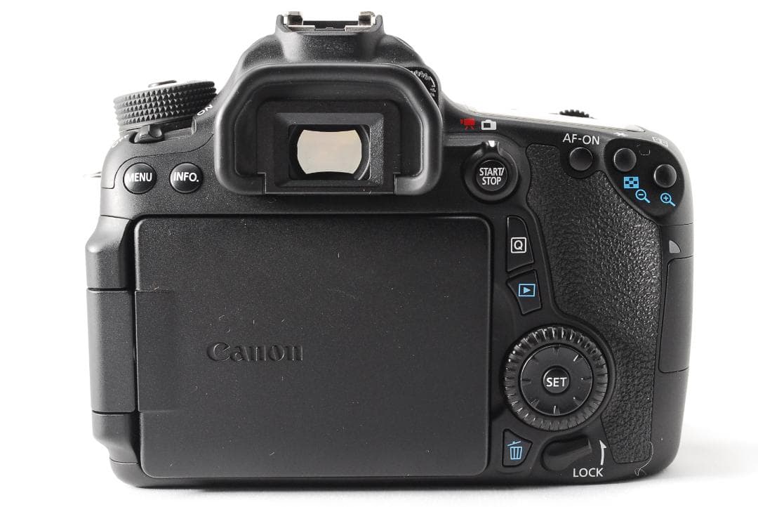 ✨Wi-Fi搭載✨Canon EOS 70D✨ダブルズームレンズ 使用感少 美品