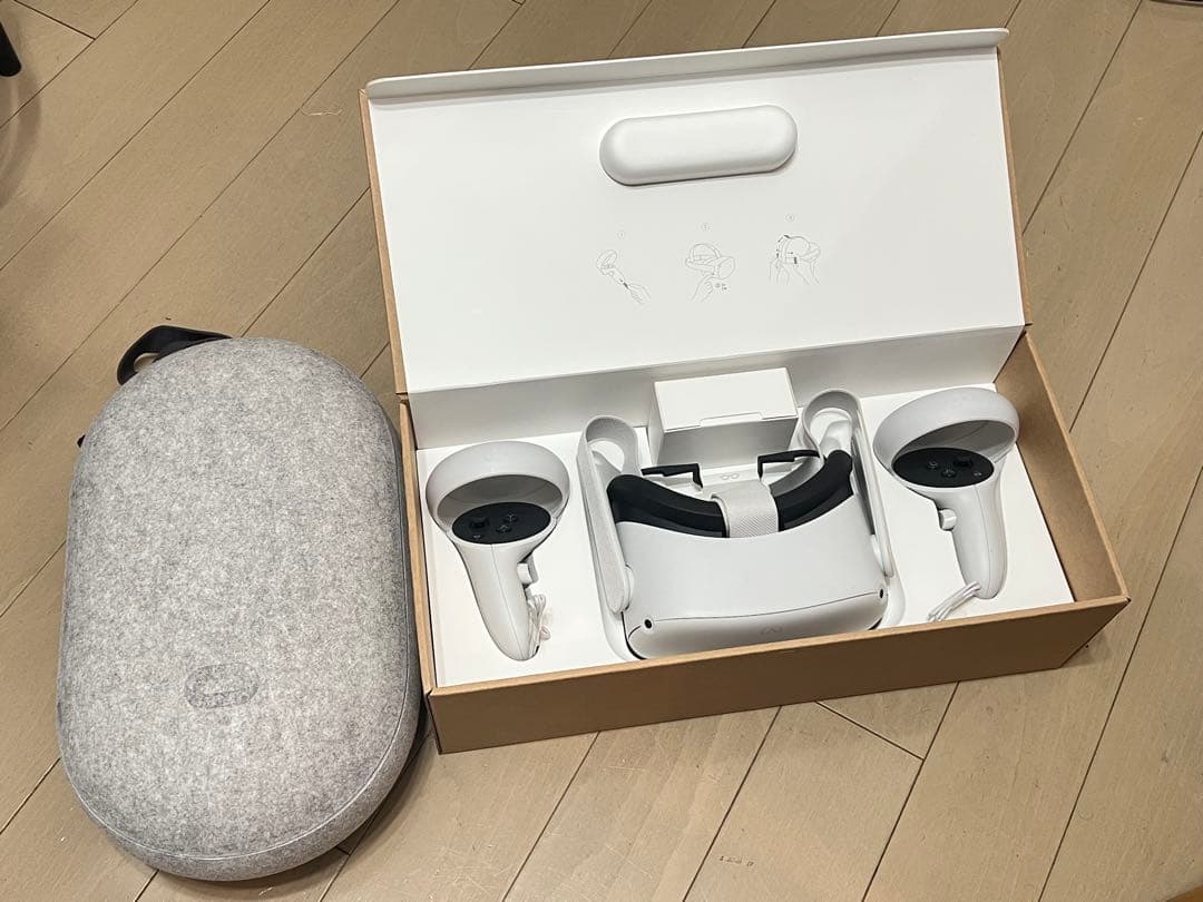 【美品】 Quest 2 VRヘッドセットと専用持ち運びケース