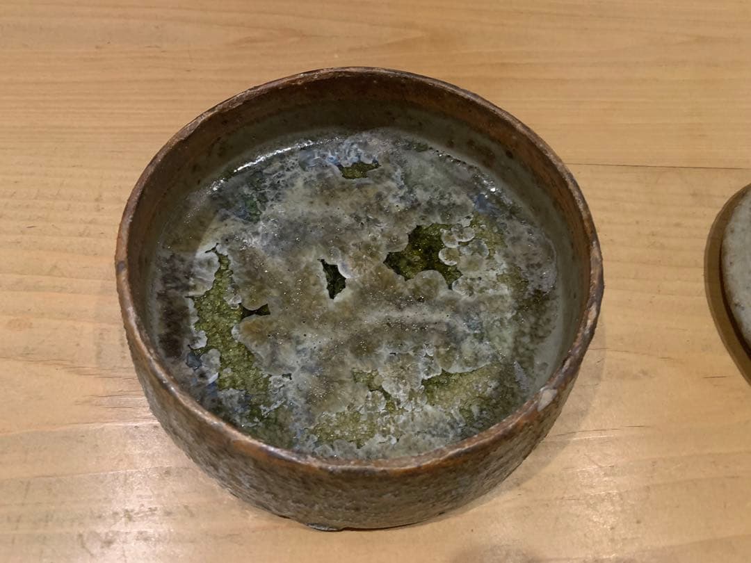 大原光一作　円形陶箱