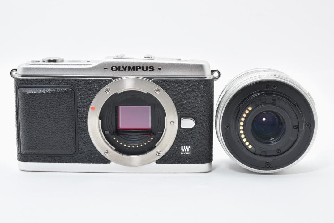 ■ 美品 ■ オリンパス　 OLYMPUS PEN E-P1 《S数747枚》