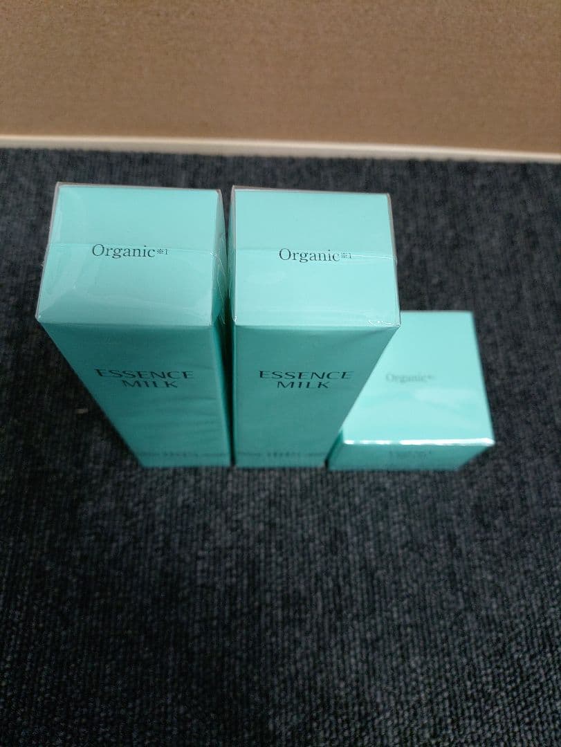 192☆ アイリス エモリエント エッセンス クリーム 40gミルク 100ml