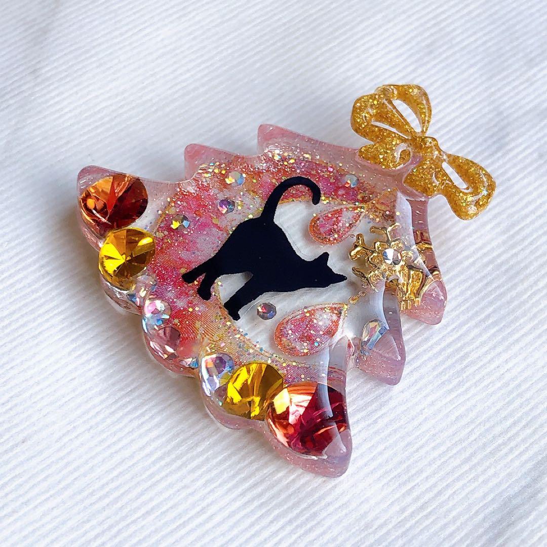 同梱100円引❤️No.2590 レジン ヘアゴム ♡ 猫 ネコ ねこ ♡