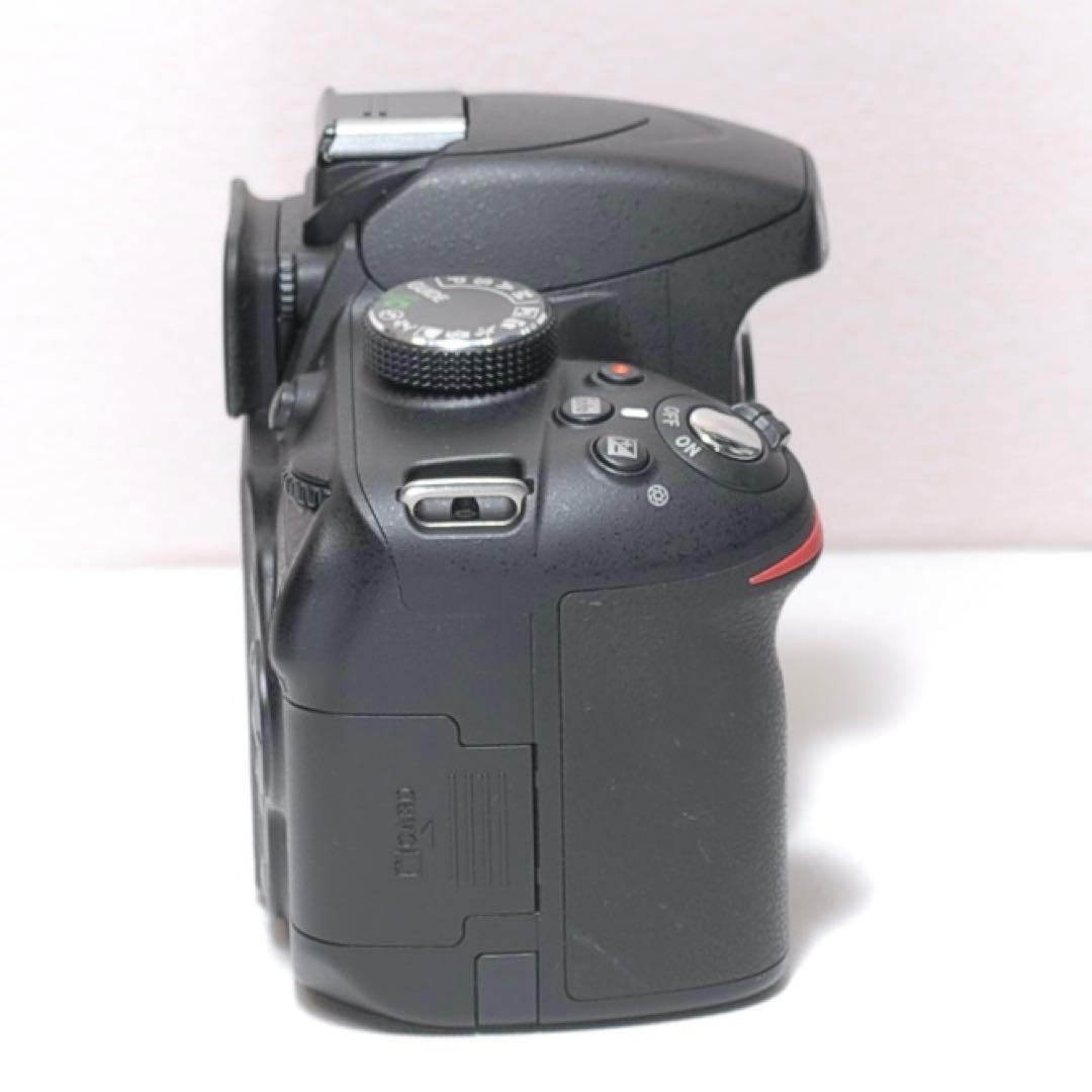 美品✨Nikon D3200✨ダブルレンズ✨高画質✨望遠レンズデビュー
