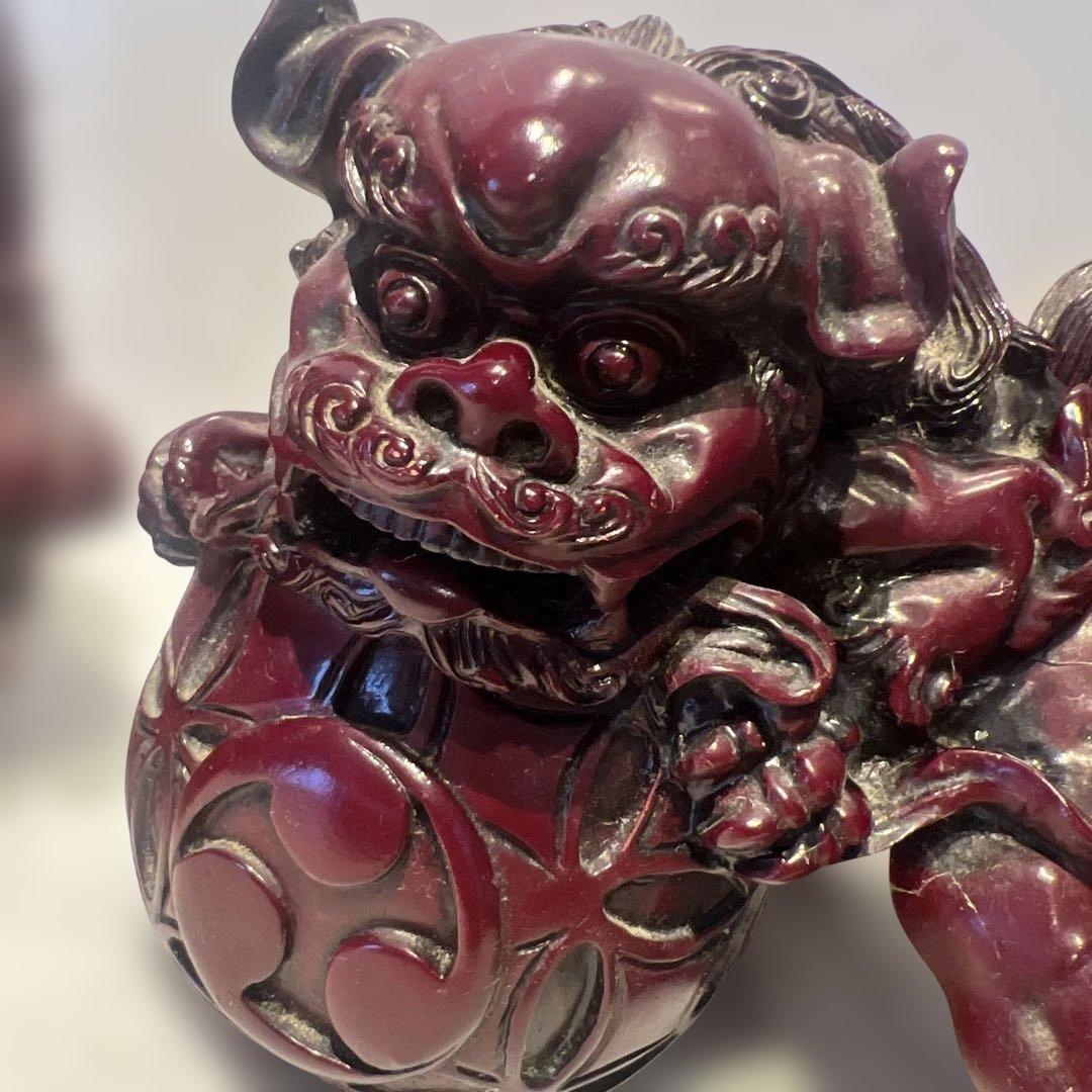 玉乗りシーサー　獅子　魔よけ　玉乗り獅子置物 開運 魔除け 縁起物 骨董品　沖縄
