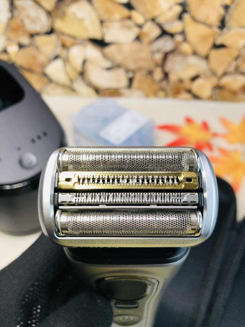 Braun シリーズ9 Pro＋9555cc-V ブラウンシェーバー(266)