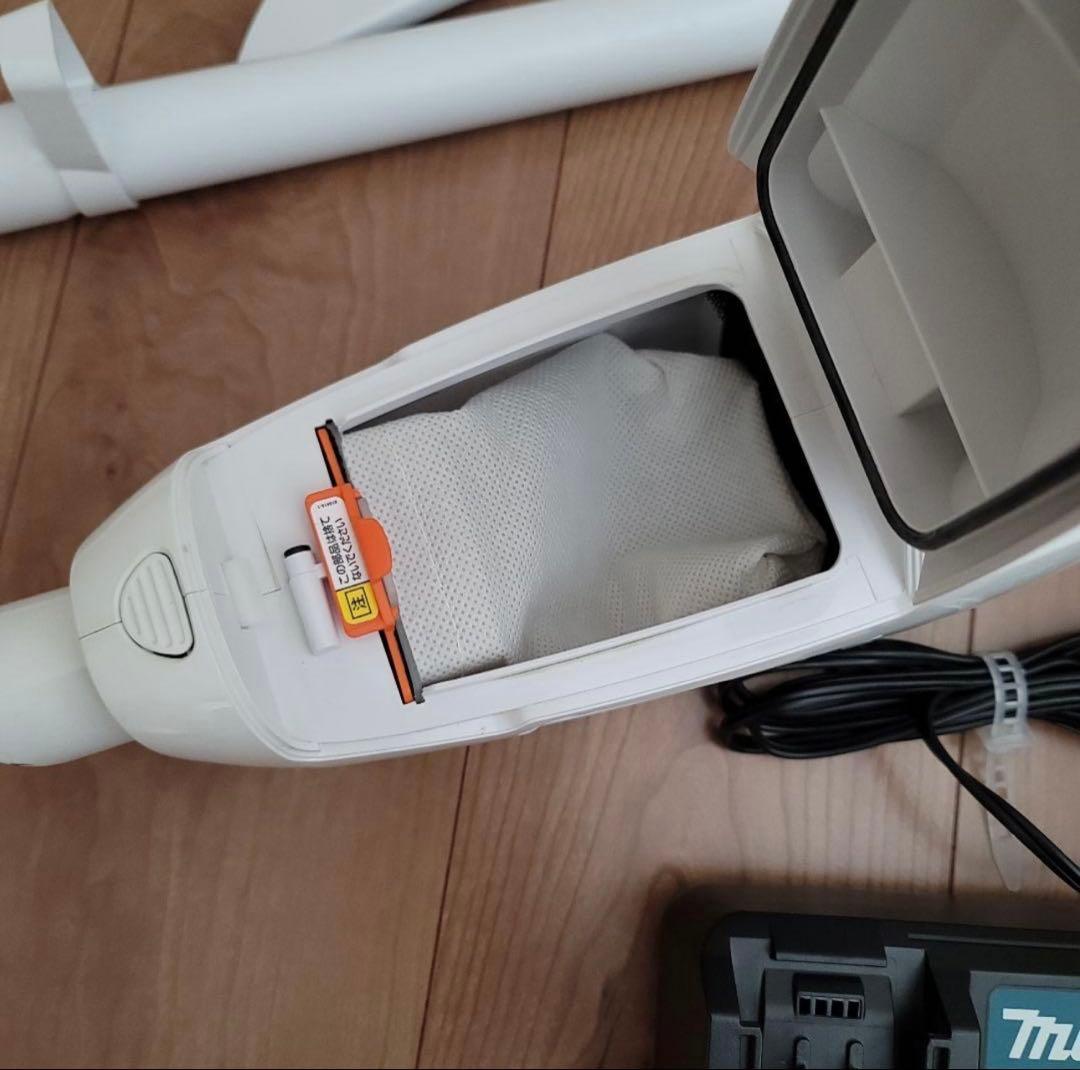 マキタ コードレス掃除機 makita CL107FD 充電器DC10SA付