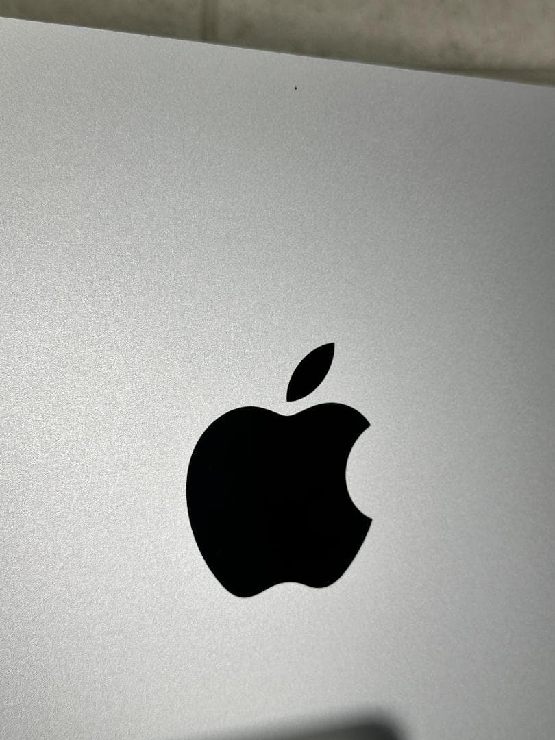 Apple studio display　角度・高さ調整スタンド