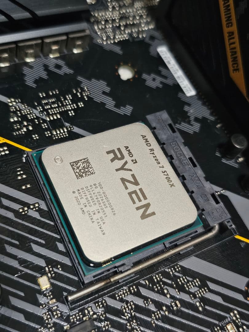 CPU ASUS TUF X570 Ryzen7 5700X DDR4 16GB
