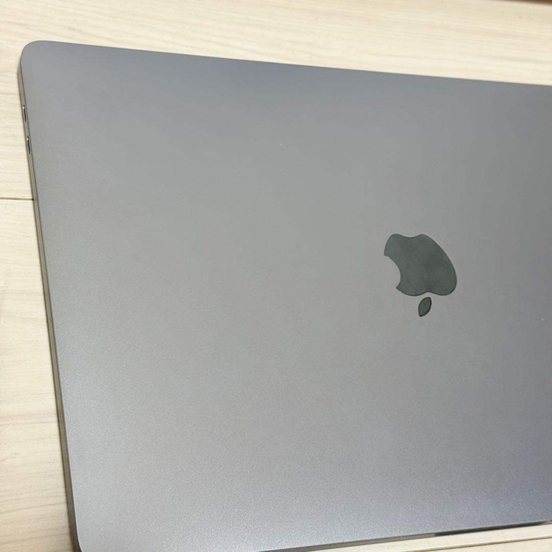 MacBook Pro 13インチ core i7 16GB 256GB