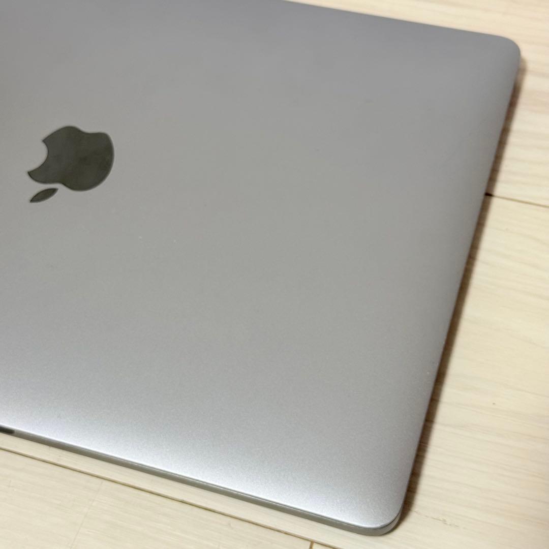 MacBook Pro 13インチ core i7 16GB 256GB