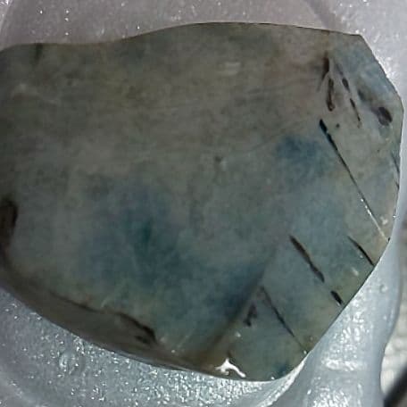キリン様確認用　こん沢翡翠原石３