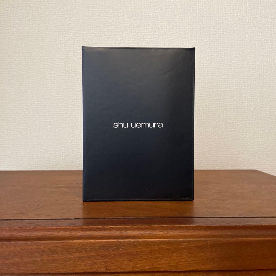 shu uemura「毛穴レス」 ブラック・クレンジング＆化粧下地／グッズ２点