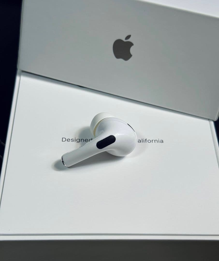 未使用に近い　AirPods Pro 2 左耳のみ イヤホン A3048 　純正