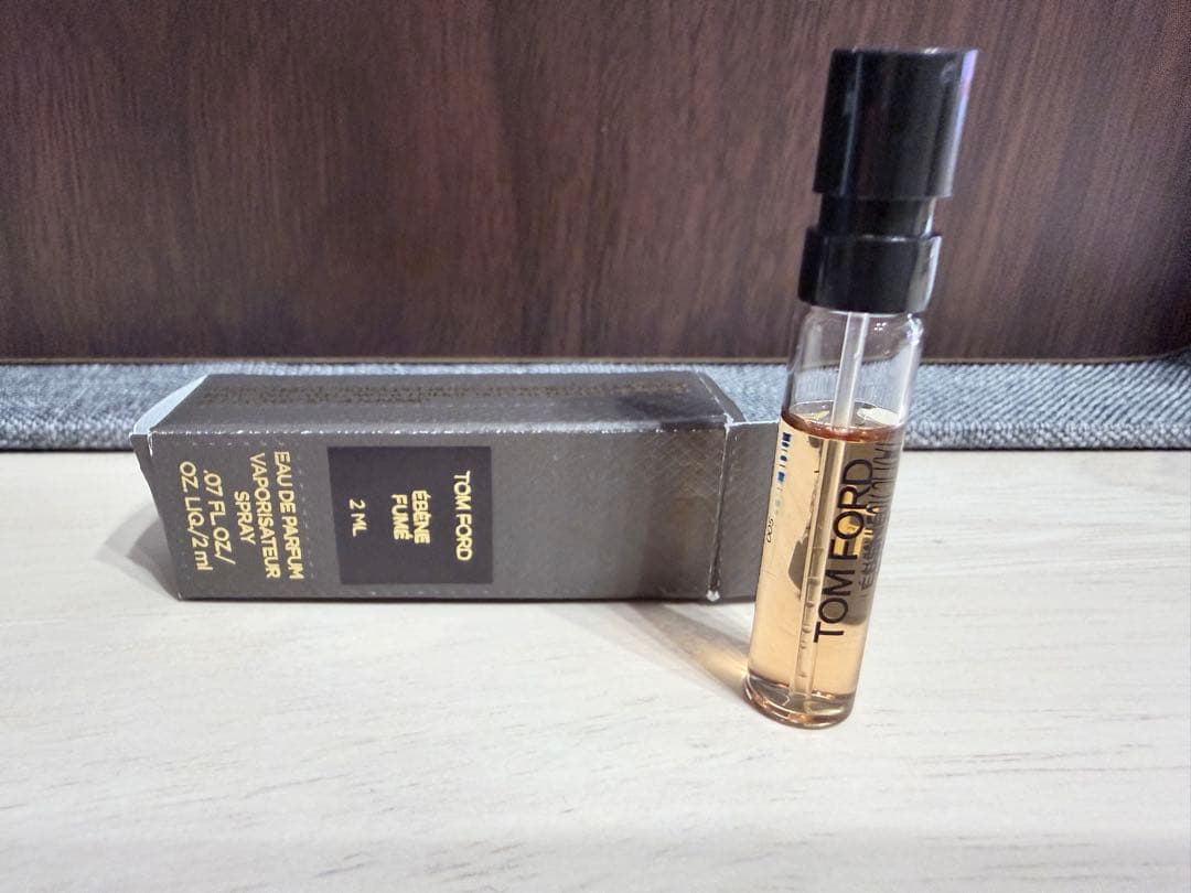 CELINE LOUIS VUITTON TOM FORD 香水サンプルセット