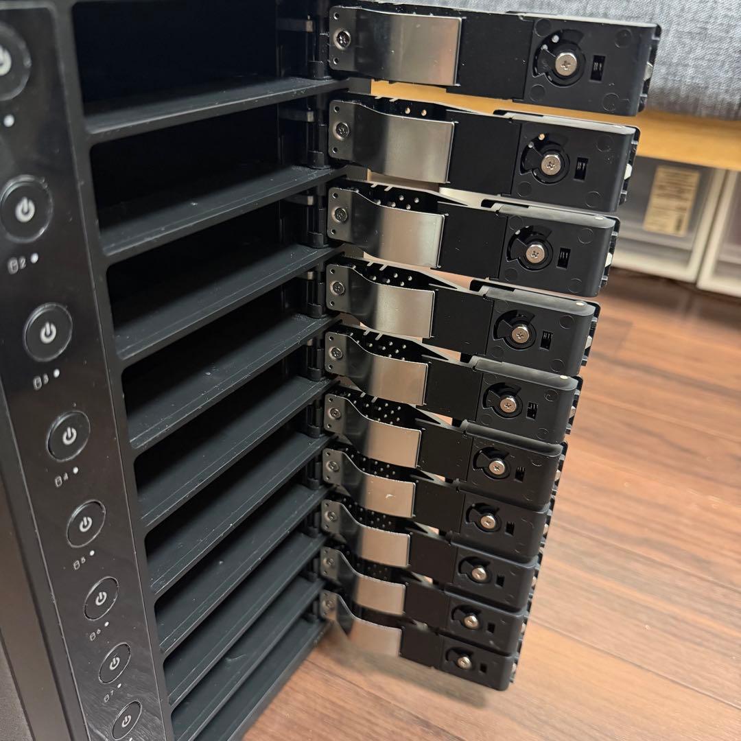 美品 CENTURY 裸族のスカイタワー 10Bay USB10G IS