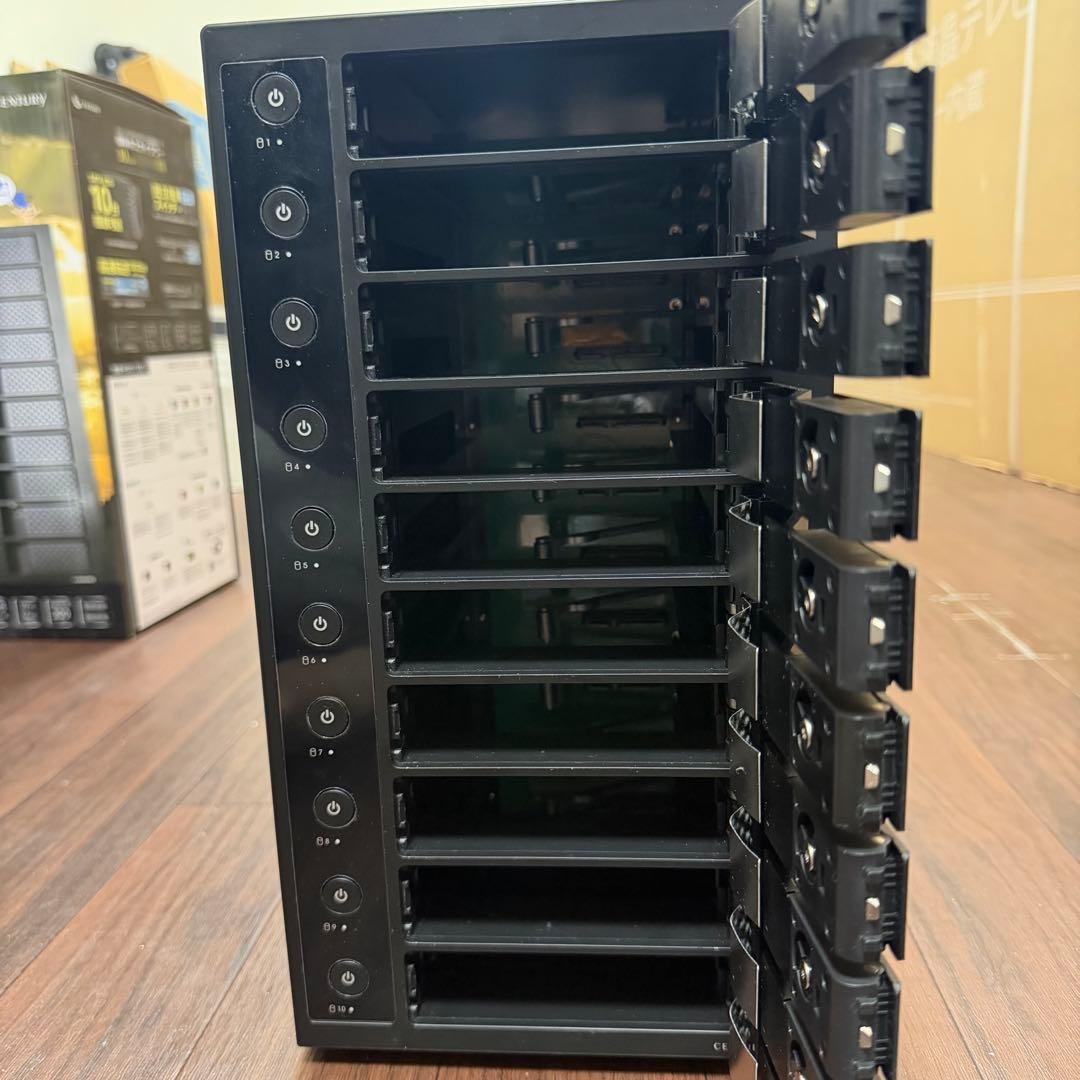 美品 CENTURY 裸族のスカイタワー 10Bay USB10G IS