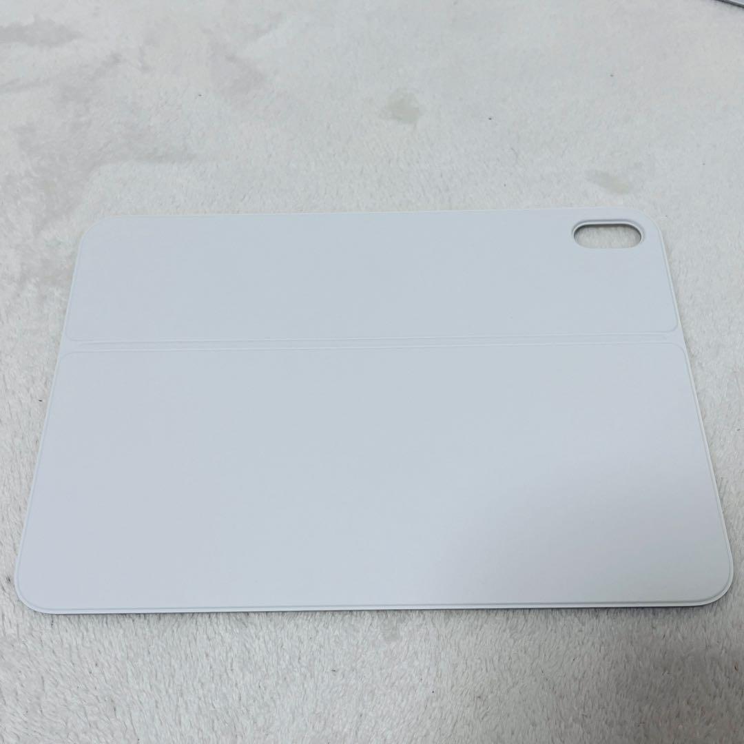極美品　iPad Magic Keyboard Folio 第10世代A16