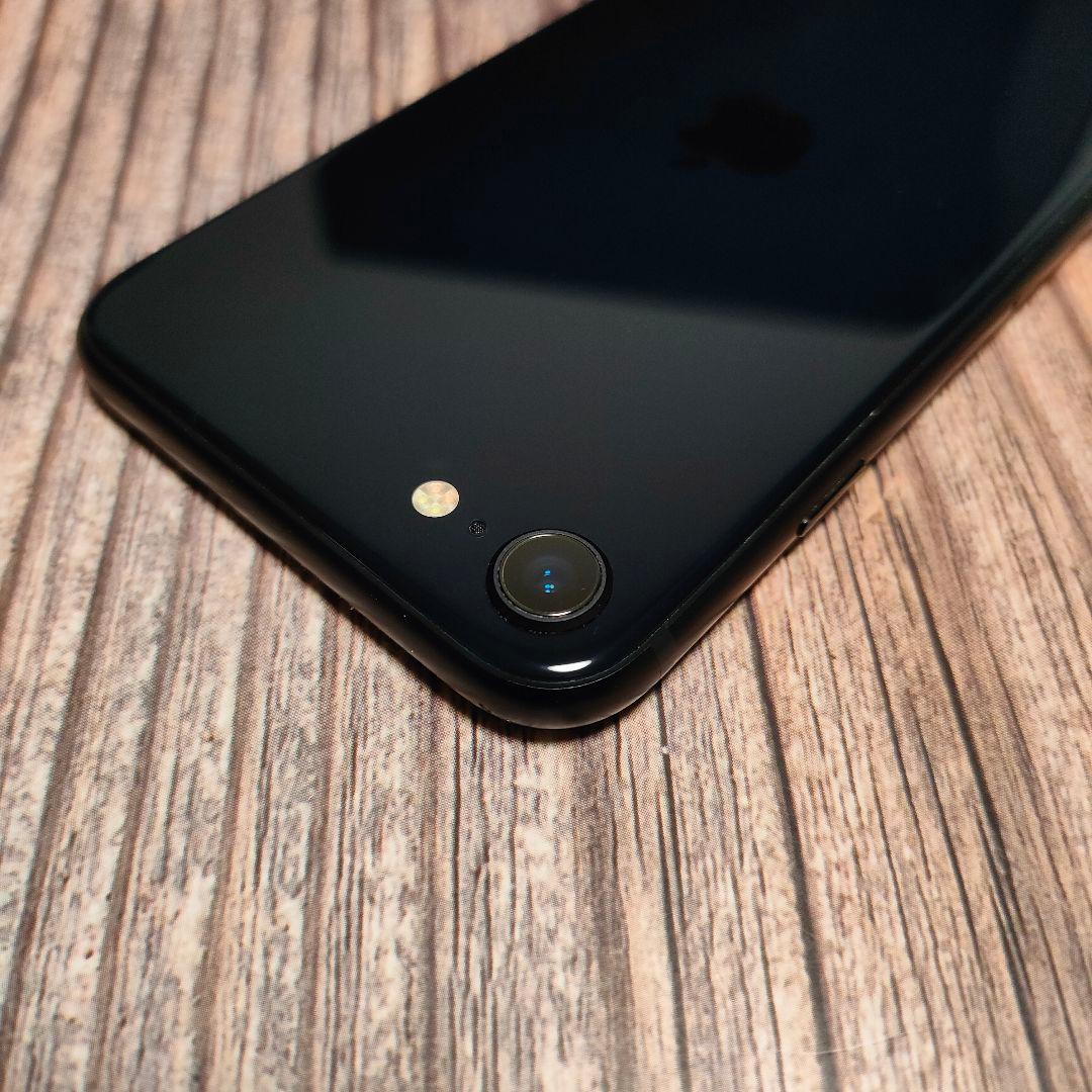 iPhone SE 第3世代 64GB 美品 バッテリー96%