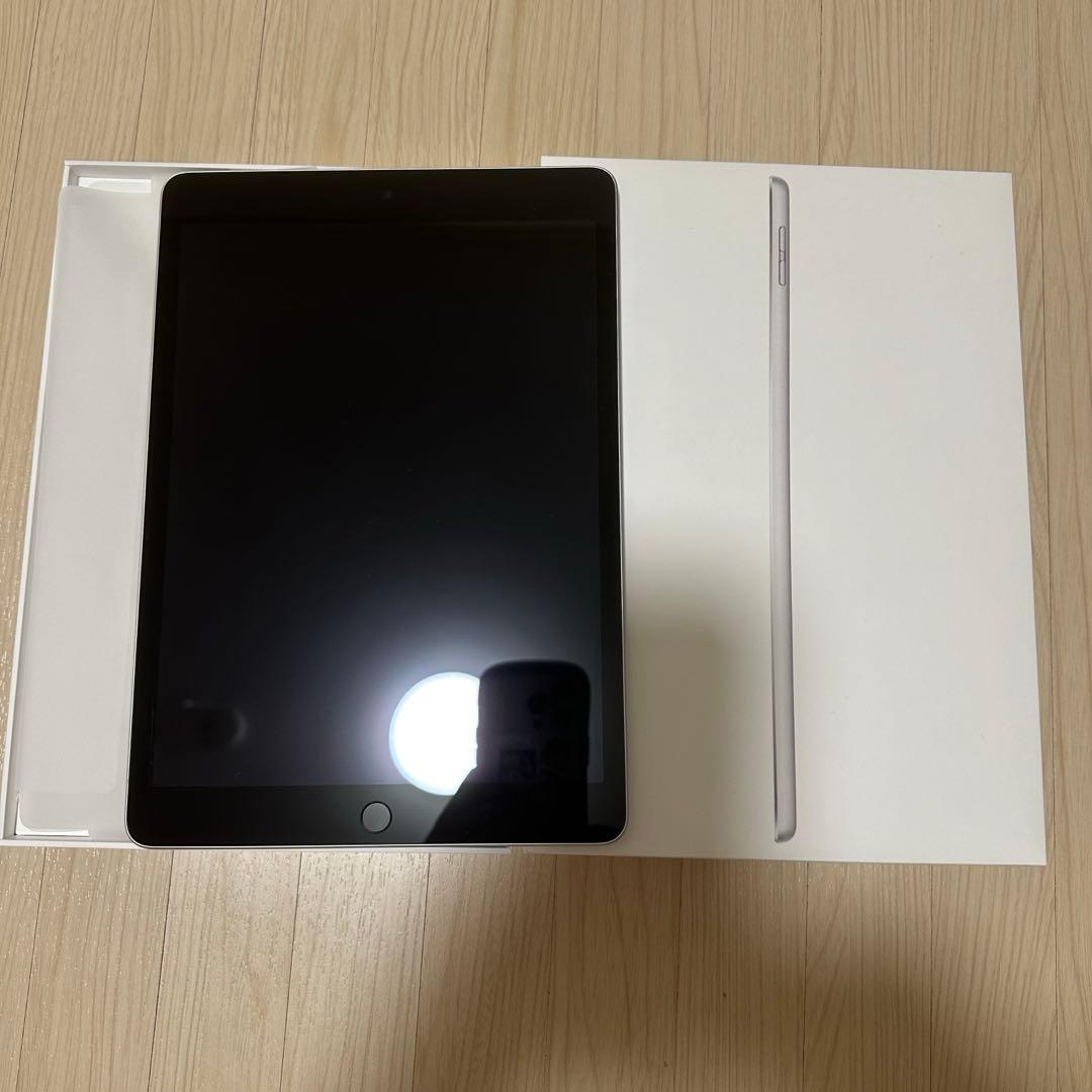 Apple iPad （第9世代）64GB タッチペン＋ケース