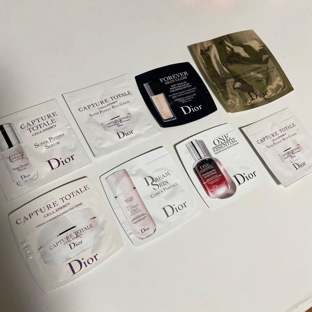 Dior ホリデーオファー　おまけ付き