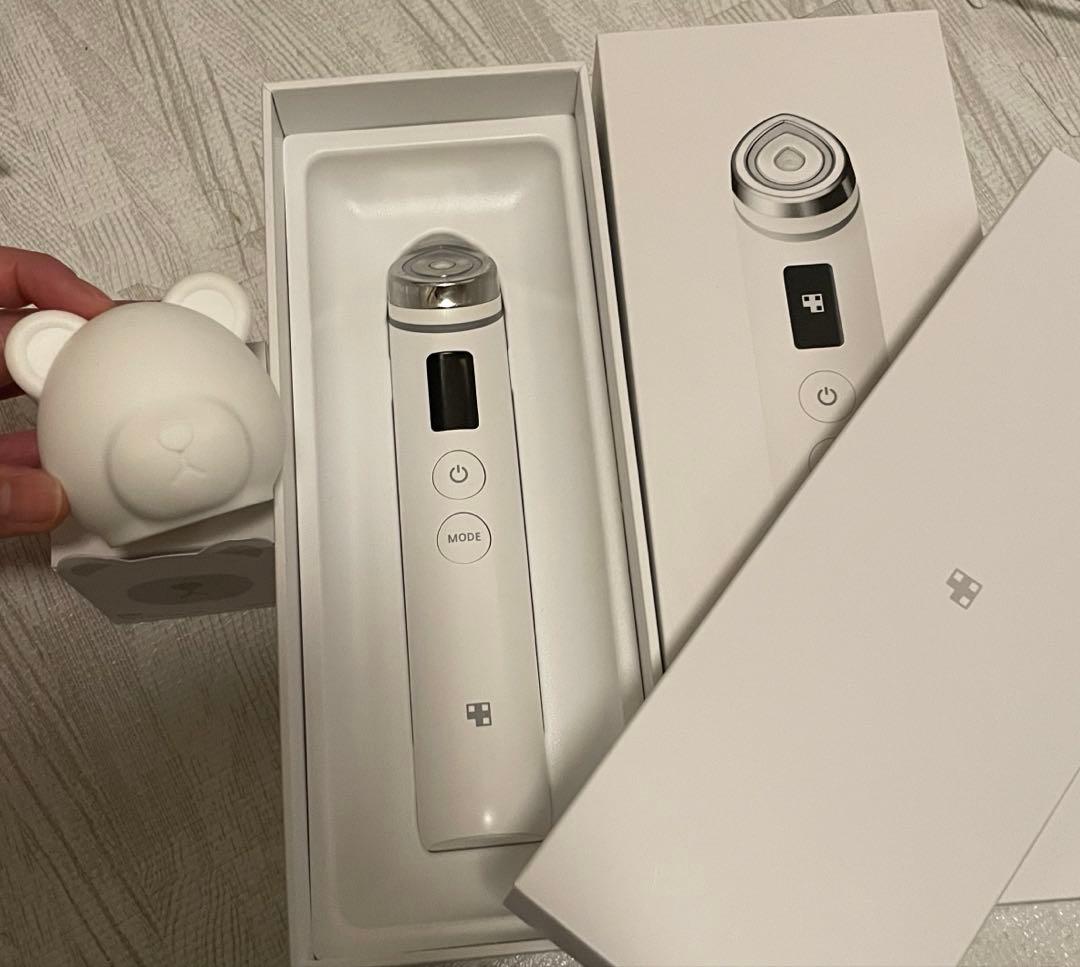 メディキューブ　medicube 美顔器　ブースタープロ