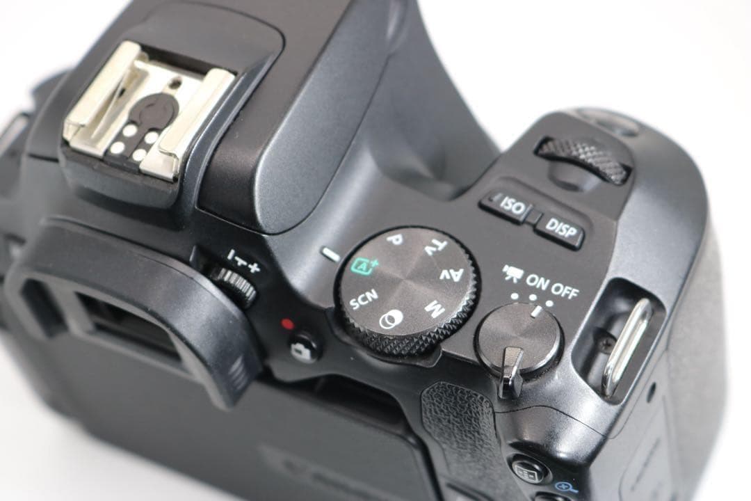 超美品 【Canon EOS Kiss X10 ダブルレンズセット】 安心保証◎