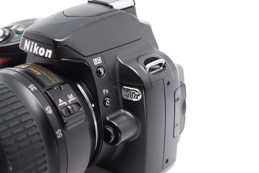 名機CCDセンサー✨Nikon D40✨一眼レフデビューに✨ニコン