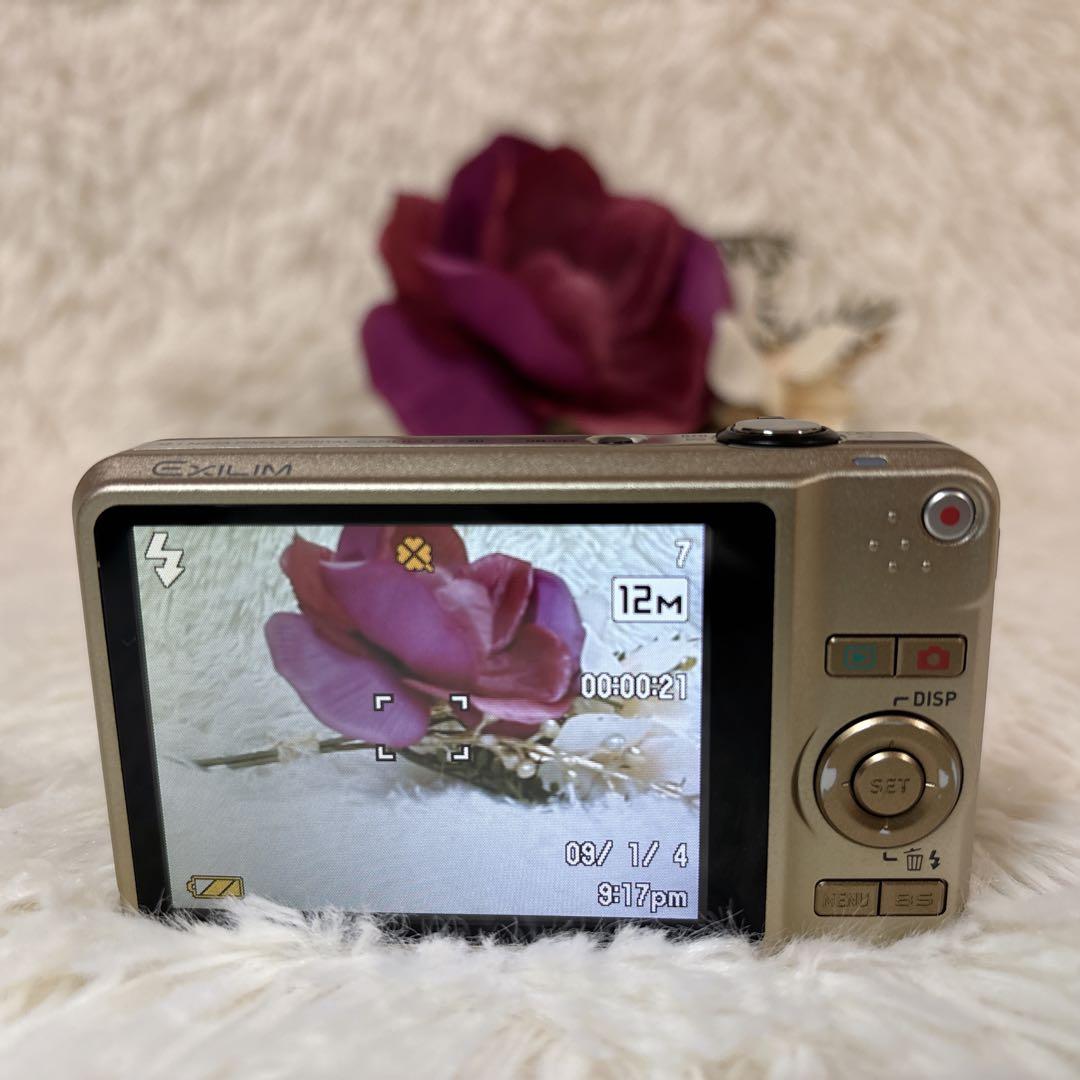 美品　CASIO EXILIM EX-Z90 ゴールド コンデジ　デジカメ　純正