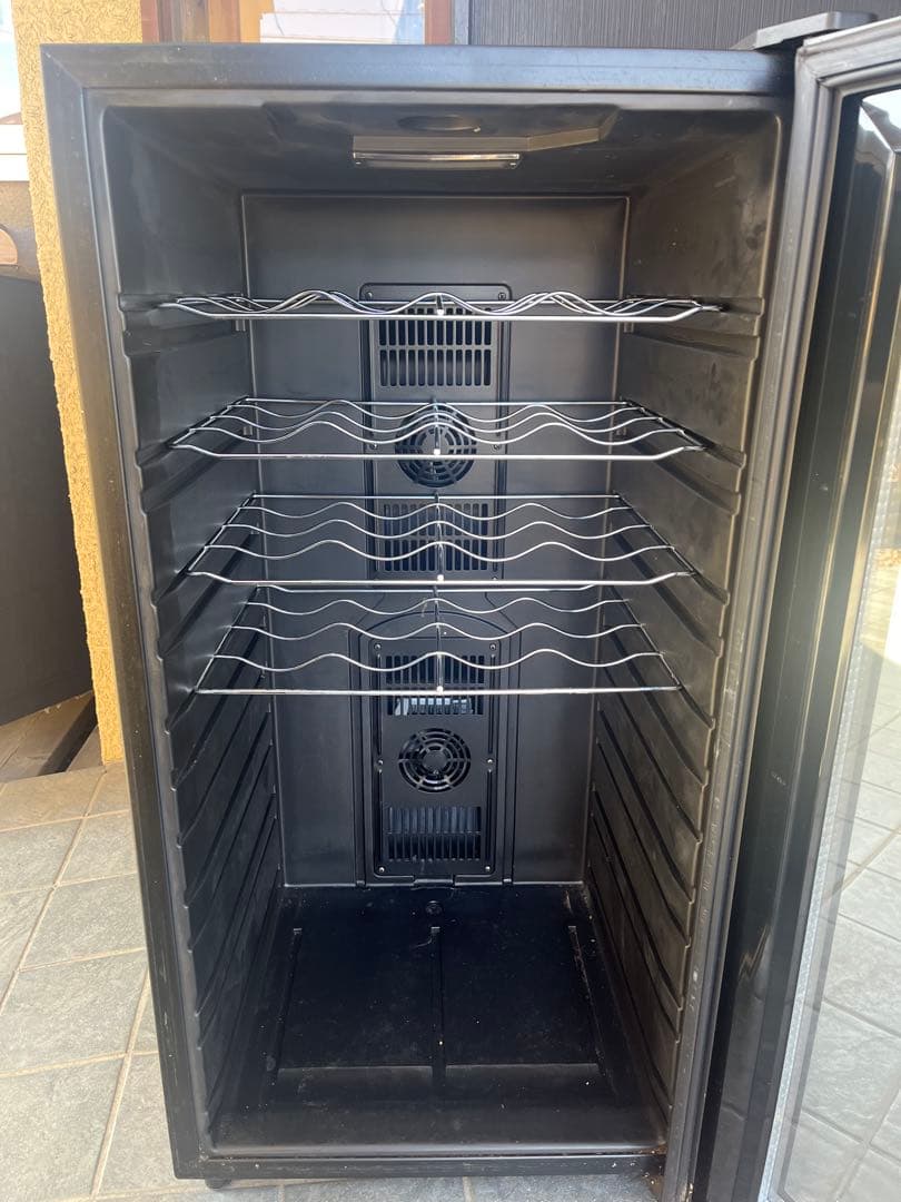 中古品 Lefier ルフィエール ペルチェ式 ワインセラー LW-D32