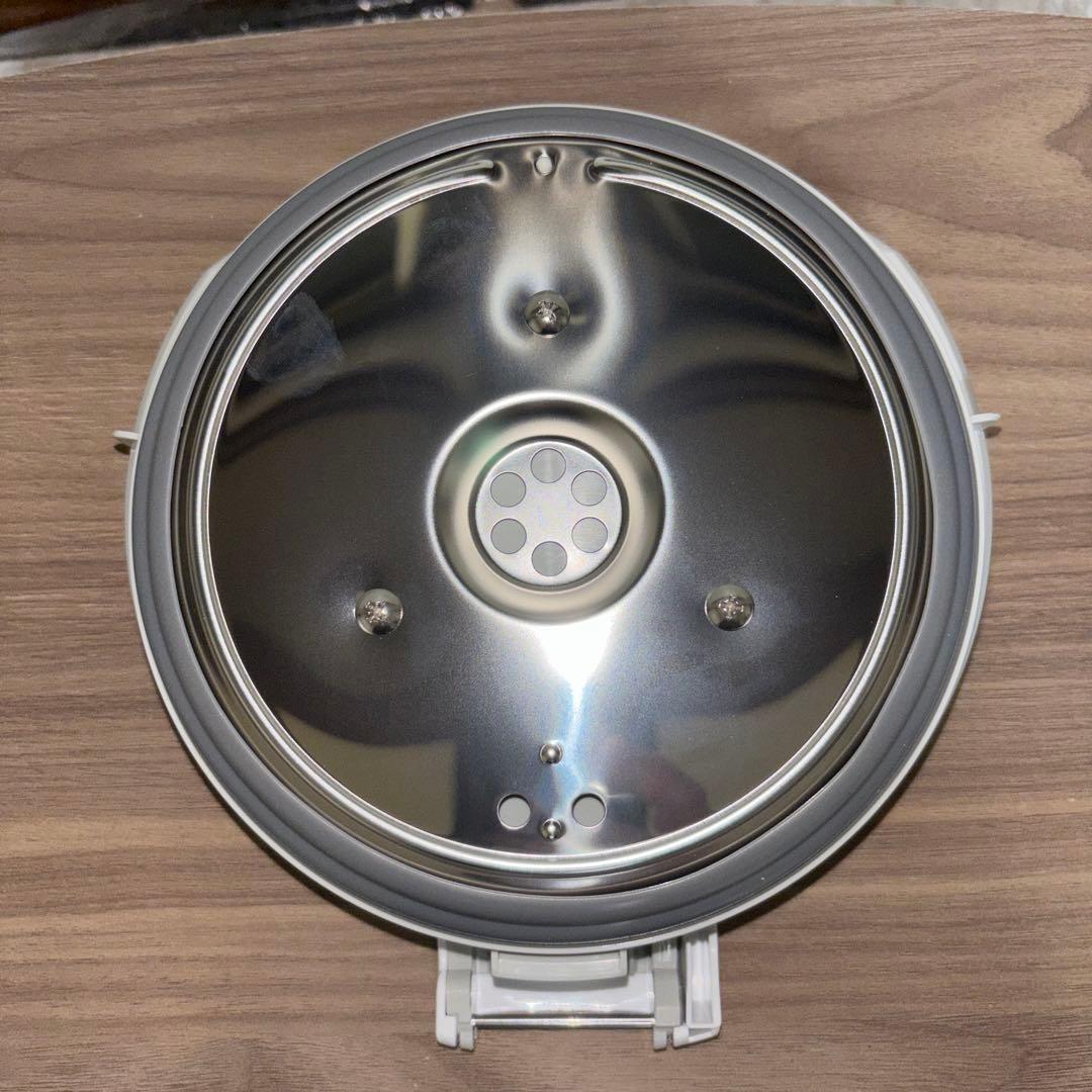 【2019年製】未使用　象印スチーム式加湿器　EE-RN50-WA