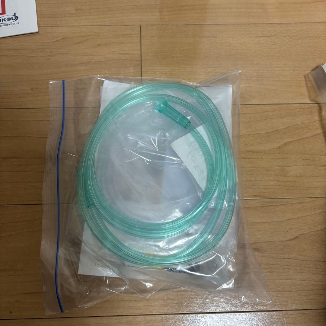 MEDRIS IKOU ペット酸素室　家庭用酸素発生器　酸素吸入　JY-102W