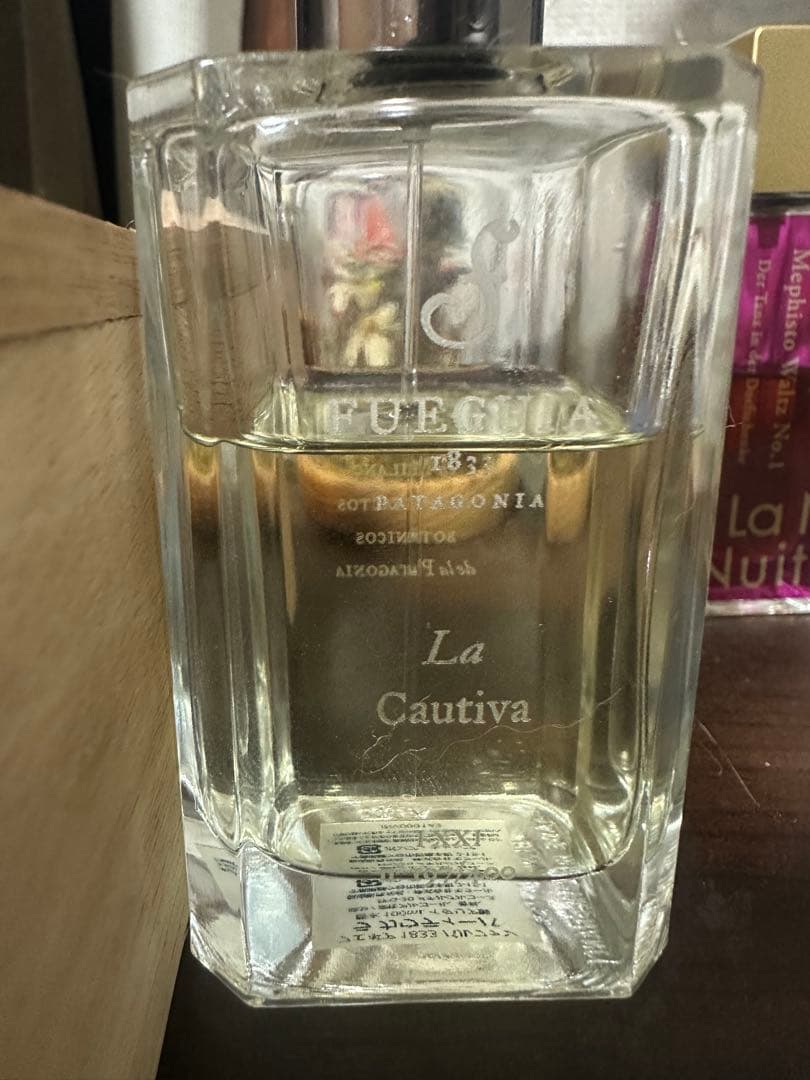 フエギア100ml La Cautiva 香水