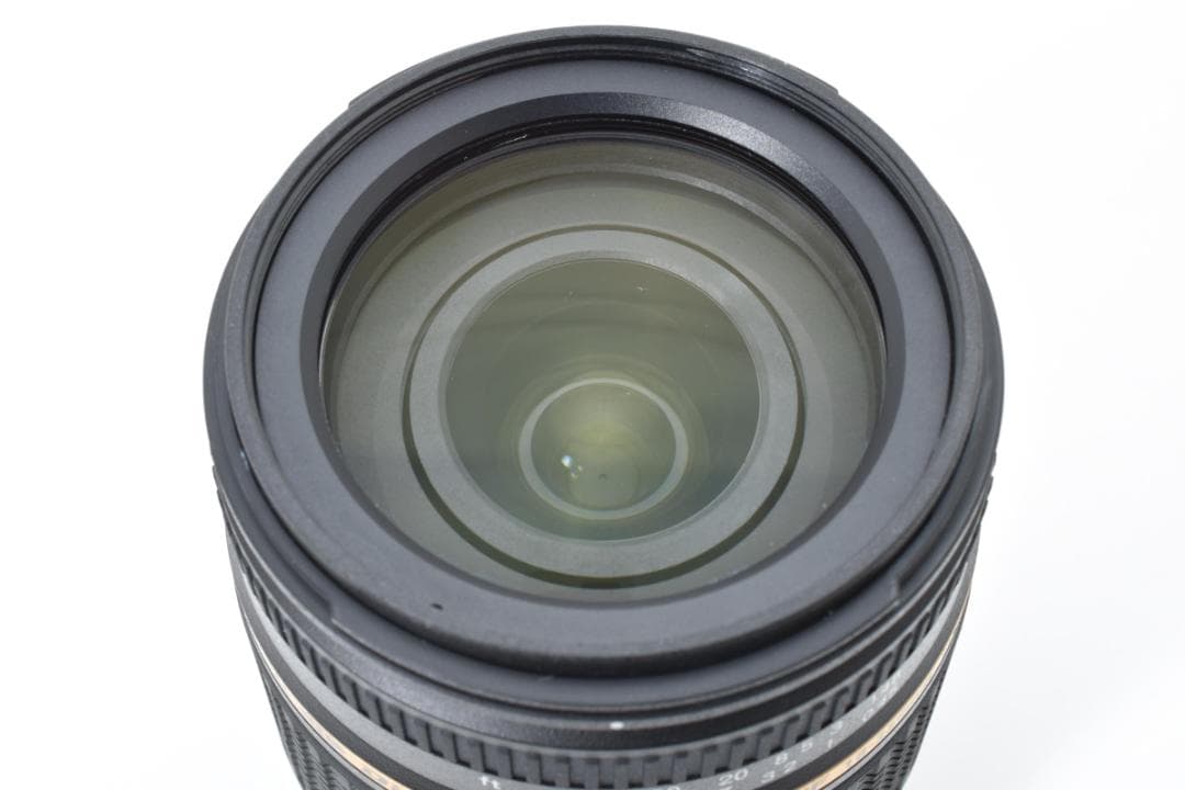 美品 TAMRON 18-250mm f3.5-6.3 Nikon H256