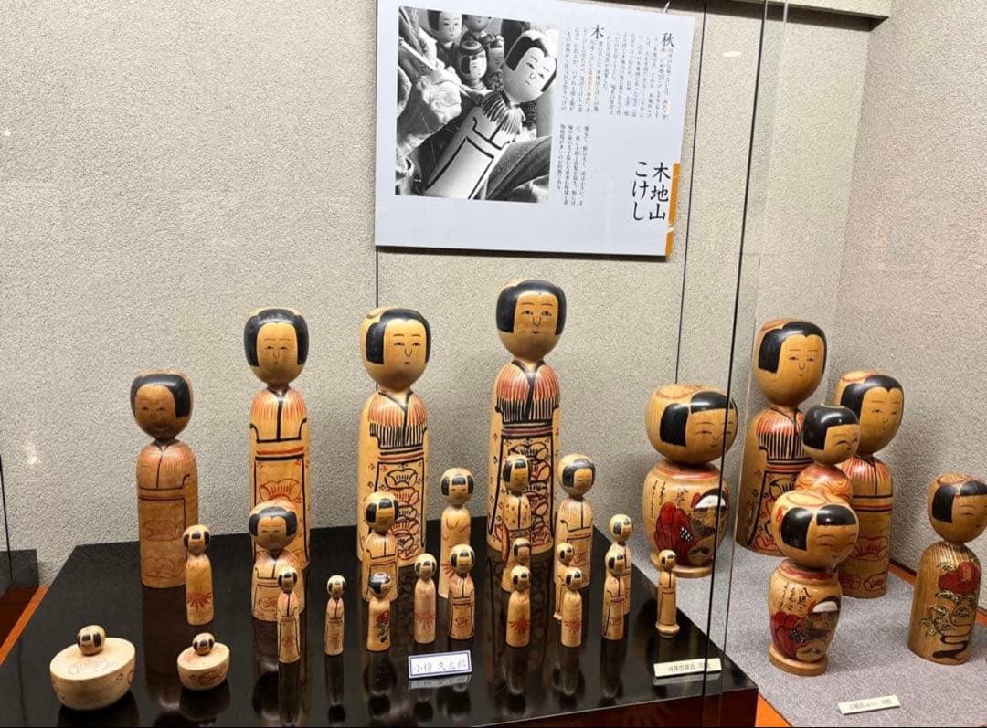 小椋久太郎 作 創作こけし 二体セット （約32cm・約20cm／署名入り）