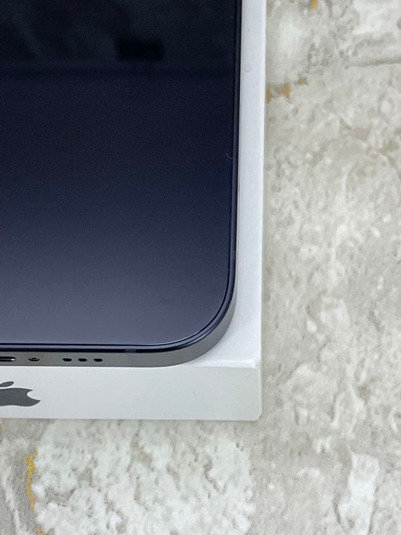 【美品】iPhone 12 64GB