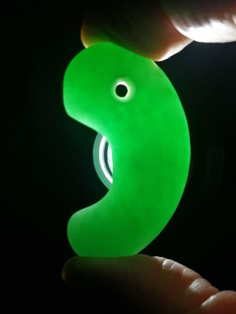 ★【カワハラ】古墳期『糸魚川翡翠勾玉』出土品。4.8cm【超琅玕翡翠】