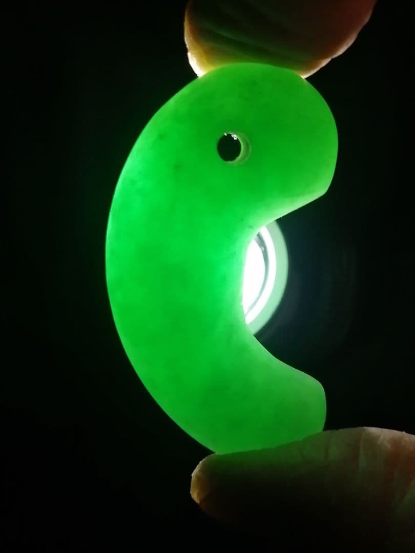 ★【カワハラ】古墳期『糸魚川翡翠勾玉』出土品。4.8cm【超琅玕翡翠】