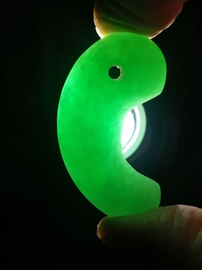 ★【カワハラ】古墳期『糸魚川翡翠勾玉』出土品。4.8cm【超琅玕翡翠】