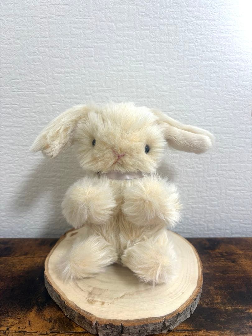 ハンドメイド ぬいぐるみ うさぎ　寄り添ううさぎ ちいさめ　単体　一点もの