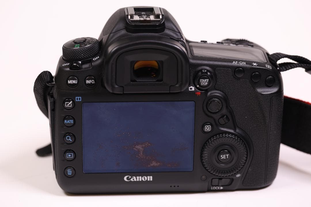 Canon EOS 5D Mark Ⅳ本体中古美品3000s未満OH 済