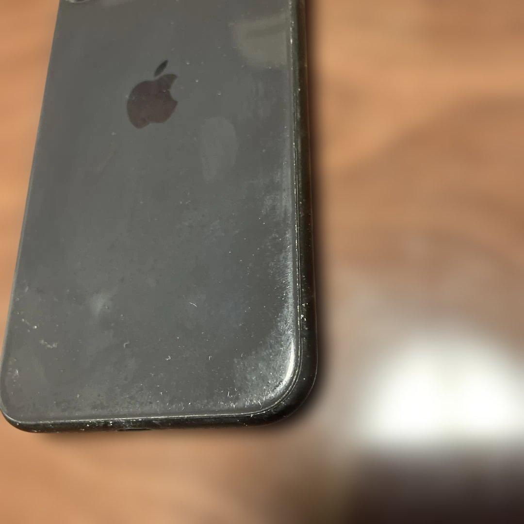iPhone11 64GB ブラック本体