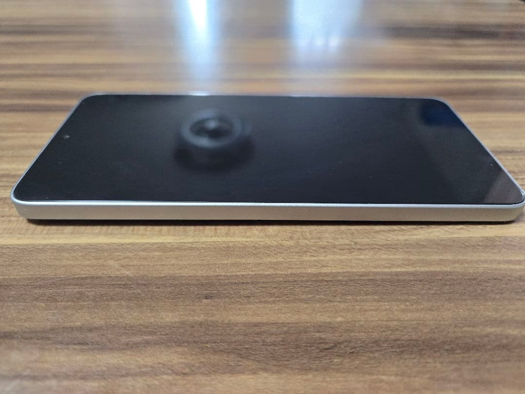 Xiaomi POCO F6 12＋512GB チタニウムカラー