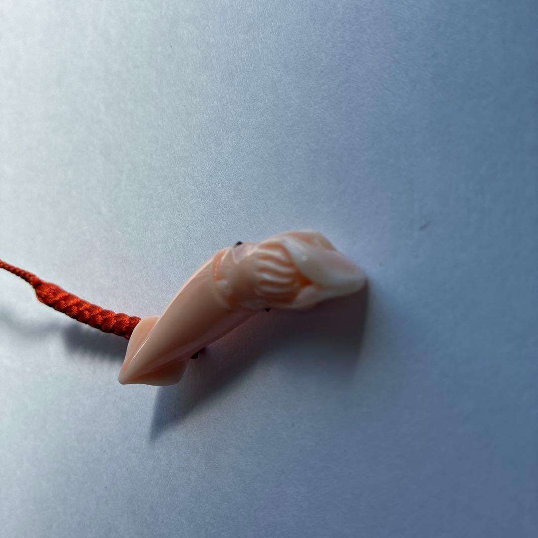 伯全作 珊瑚 チャーム 根付 イカ ストラップ アクセサリー いか